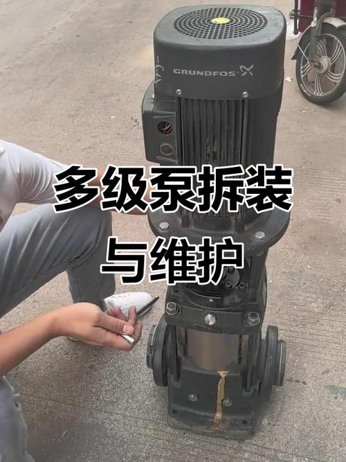 机修车间拆解故障多级离心泵现场