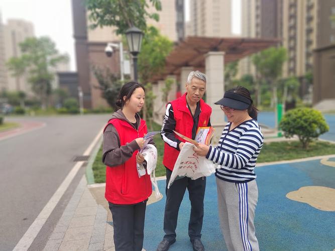 南京南湖小区居民社区普法岗现场