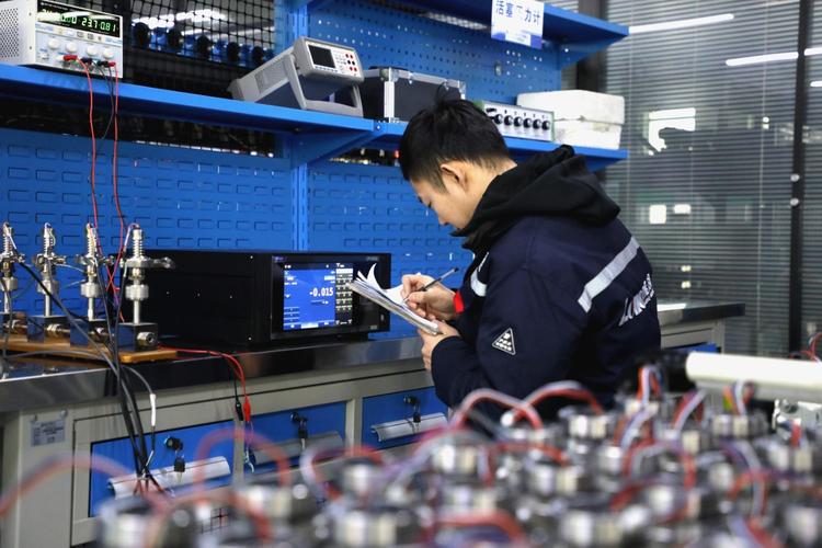 传统工业机床加装传感器改造现场实拍