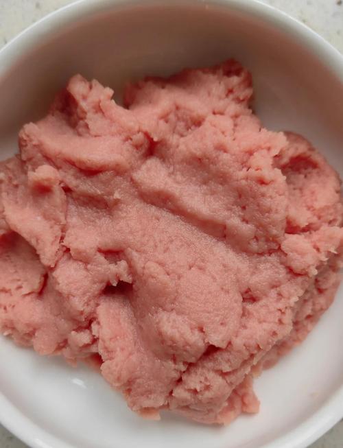 自制细腻猪肉泥特写辅食初期质感