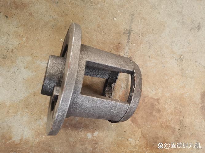 抛丸机内部抛头损坏与正常件对比
