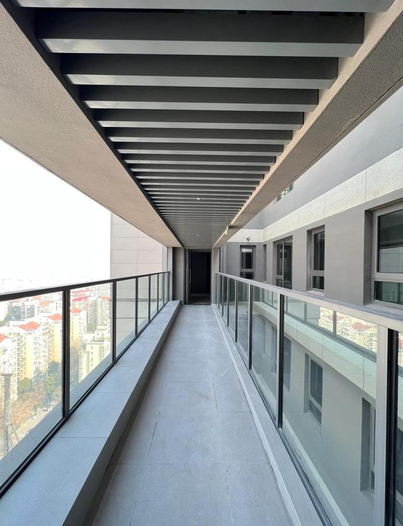 南京地铁接驳TOD社区连廊实景