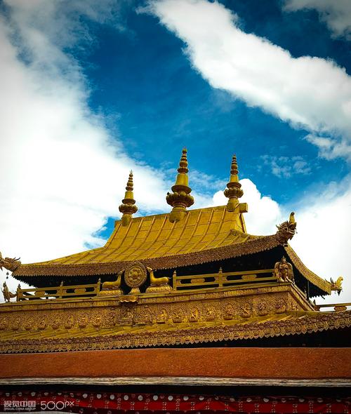 拉萨大昭寺金顶日光景观