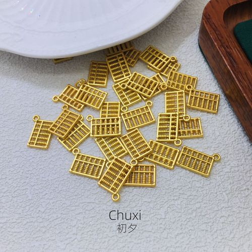 创意配件?可以有,但别依赖