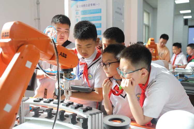 中小学新课标职业启蒙实践活动现场