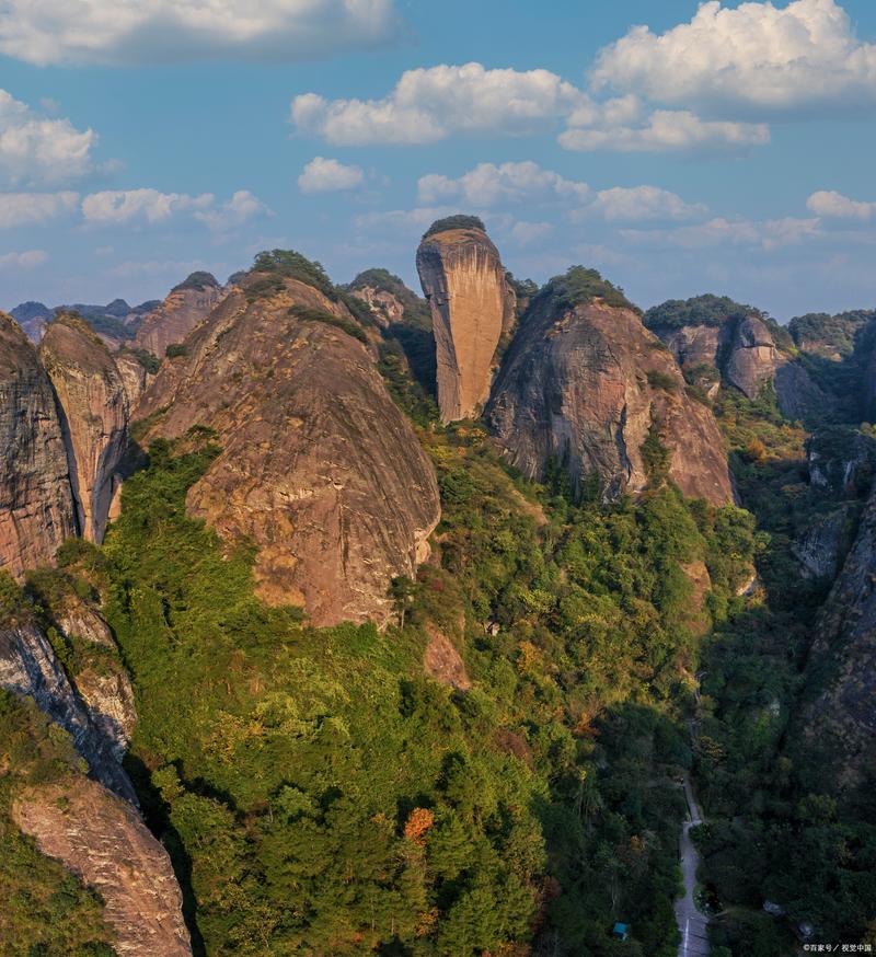 崀山辣椒峰丹霞地貌全景