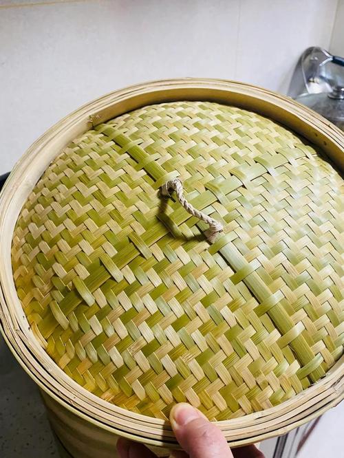 蒸笼:蒸汽缝里的中国厨房美学-因为所以