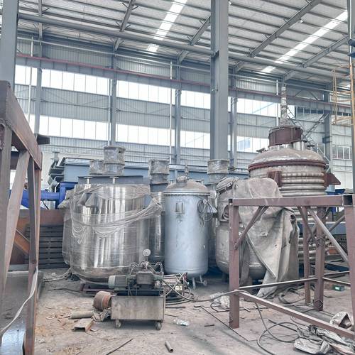 食品级制胶反应釜加工车间实拍
