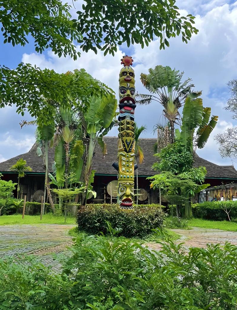 5. 基诺山寨巴飘村:最后一个被遗忘的部落