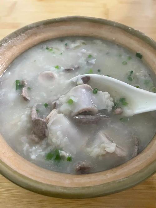顺德猪杂粥滚烫猪肝成品