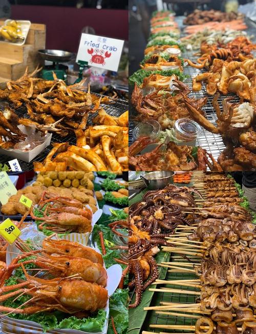 曼谷街头便宜小吃摊的美食氛围