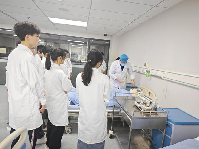 专升本医学生在医院实习操作