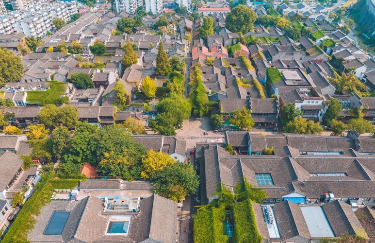 南京老门东巷口航拍无人机升空图