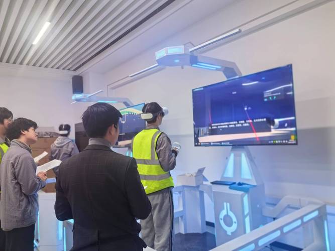 虚拟现实（VR）仿真：把工厂搬进头显，这事儿靠谱吗？