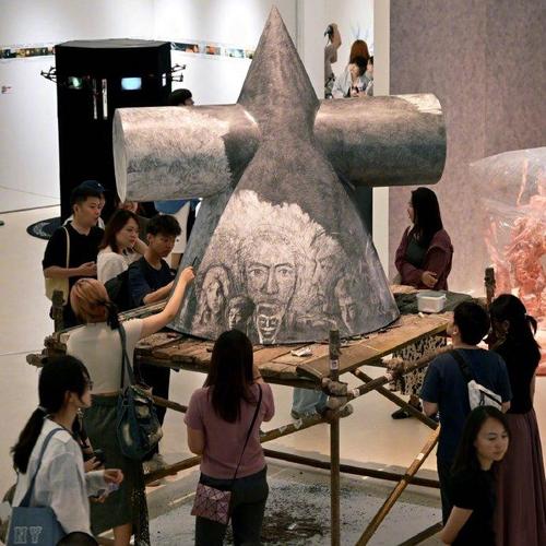 中央美院左联文风体验展互动装置现场