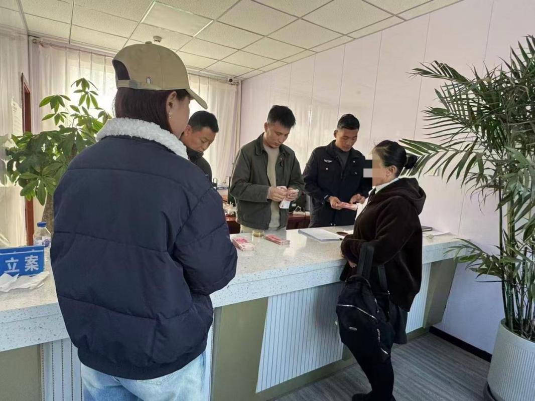 夫妻离婚财产分割咨询现场照片