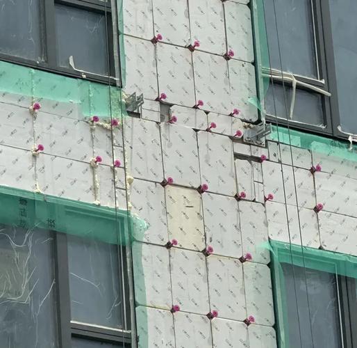 外墙保温板锚栓施工细节图
