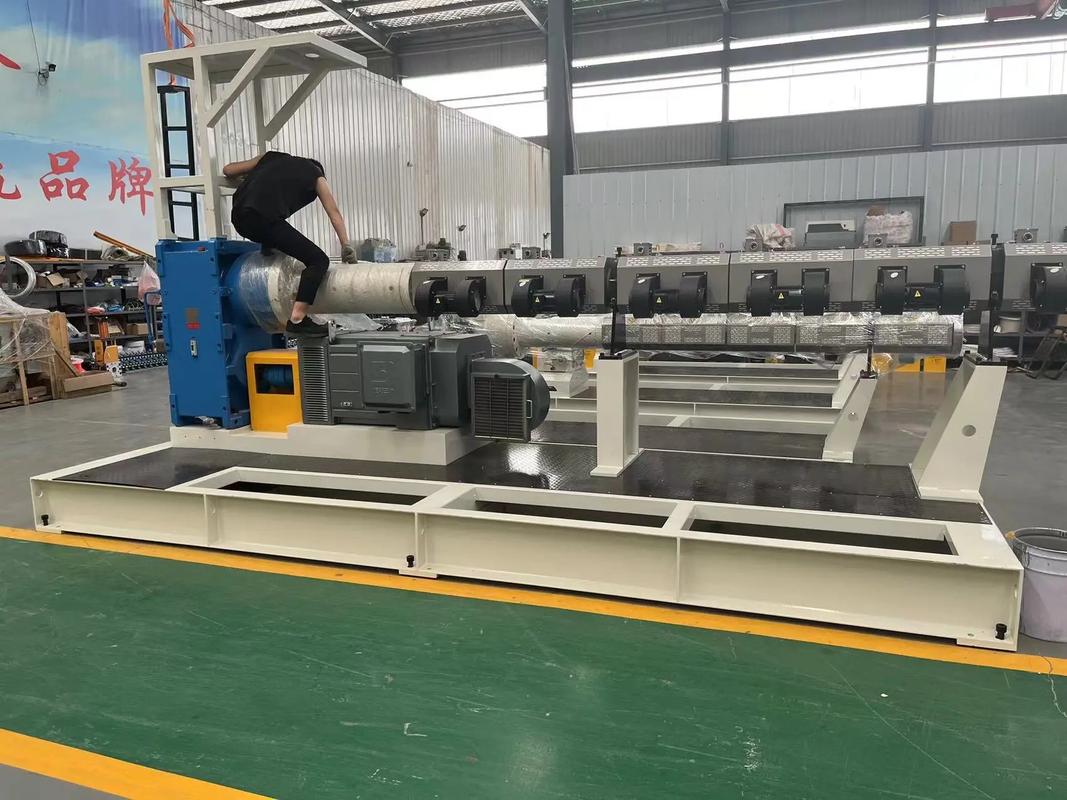 挤出工艺：从参数调试到良品率提升的一线实操指南