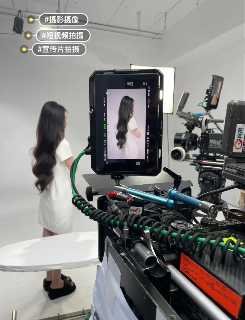 素人用手机拍摄短视频记录生活开启个人IP第一步