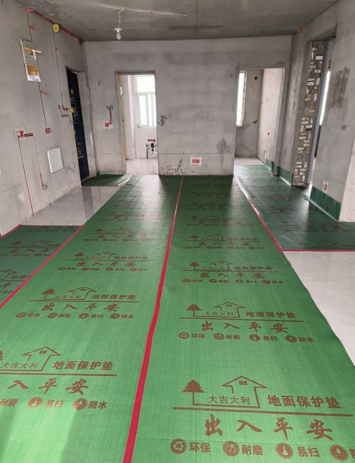 装修地面保护膜分类对比图