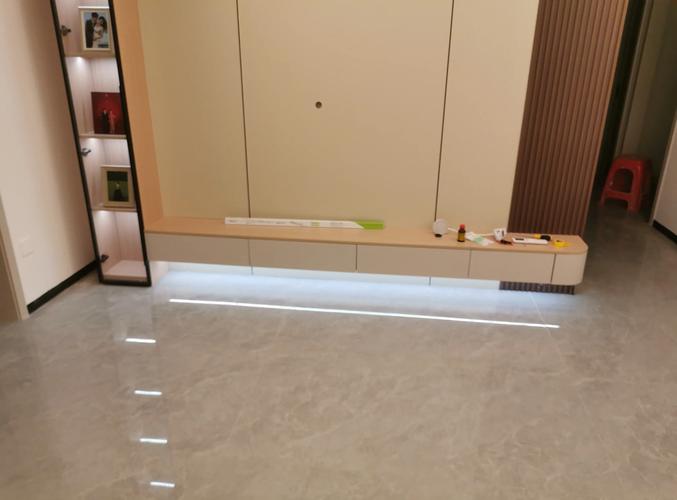 电视柜内嵌灯带效果实景