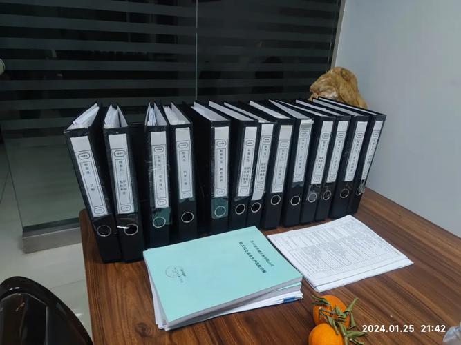 民事案件违约金过高调整证据整理文件夹实拍
