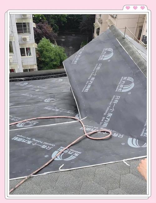 斜顶阁楼防水施工实景图