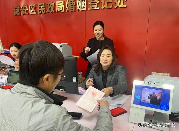 离婚证补办:过来人告诉你别踩这些坑-广州离婚律师