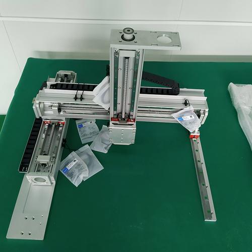 龙门机床垂直度补偿模块安装实拍