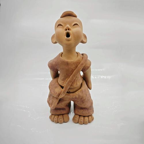 现在的泥人，捏的还是身边人