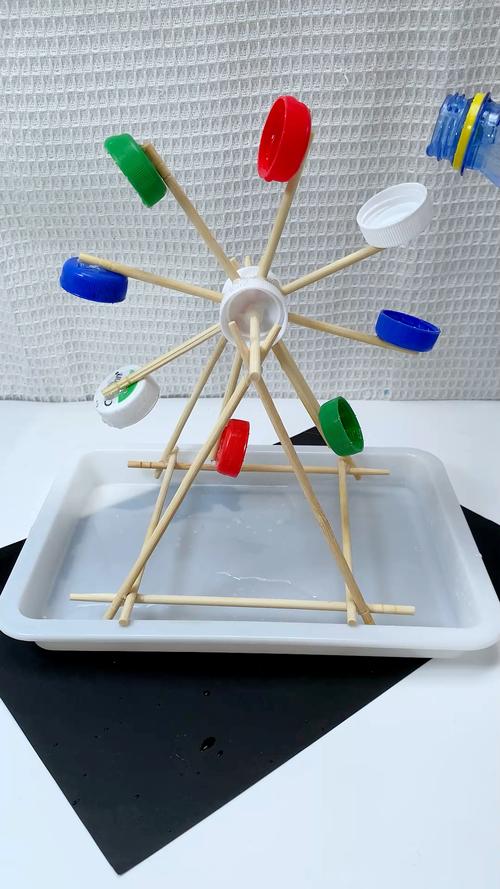 农村小学创客课堂 废旧材料制作水车