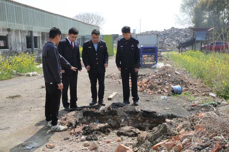 拆迁律师实地查勘征收房屋现场