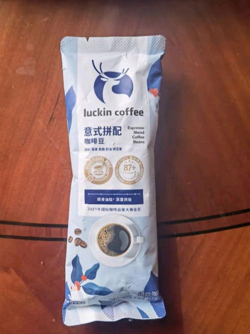 咖啡豆新鲜度膨袋状态对比