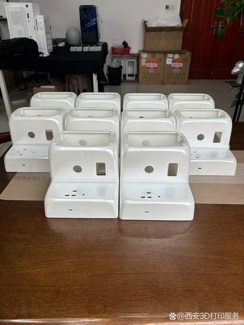3D打印光面工业原型外壳与量产注塑外壳对比