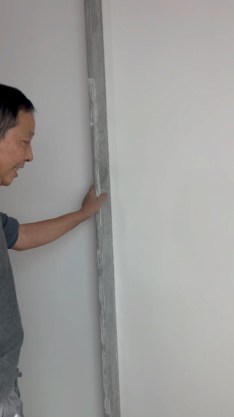 卧室背景墙施工验收检查平整度