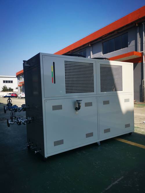 注塑厂模具冷却冷水机组现场图