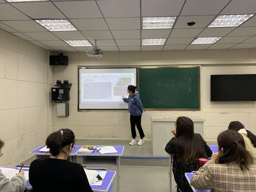 名师工作室课堂观察现场照片