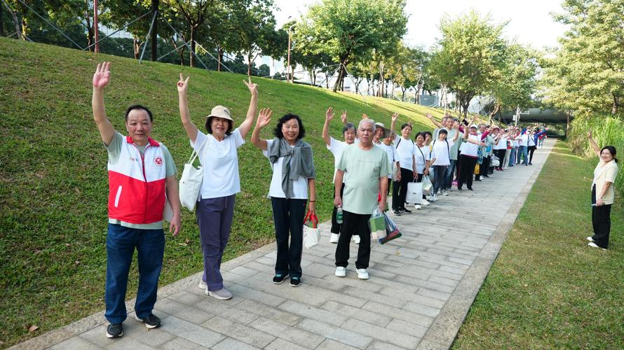 近郊平缓徒步路线老年群体实测步道