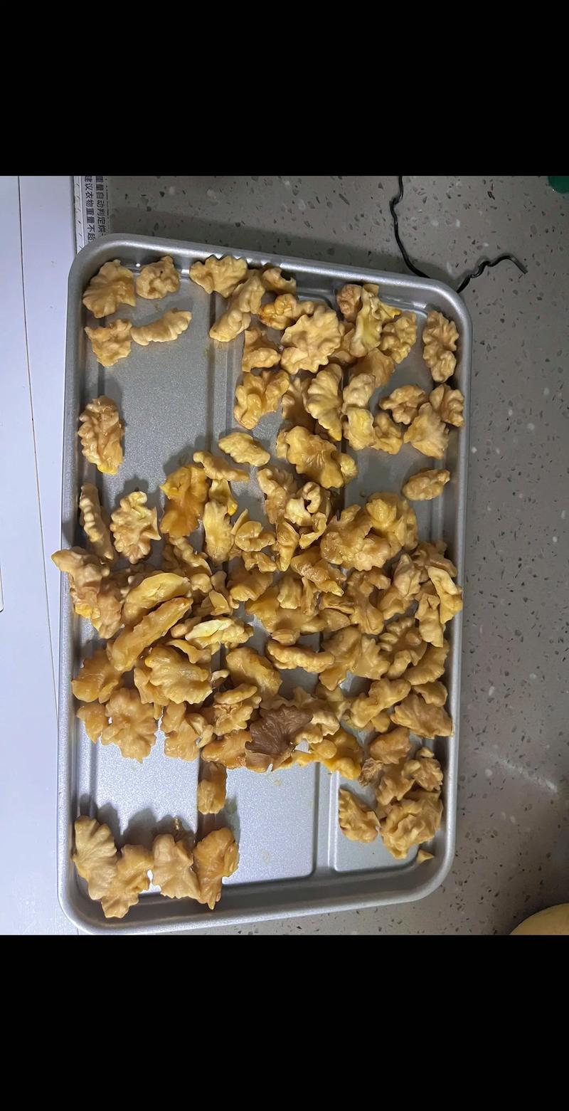 核桃：这颗坚果，让我差点把牙崩了-因为所以