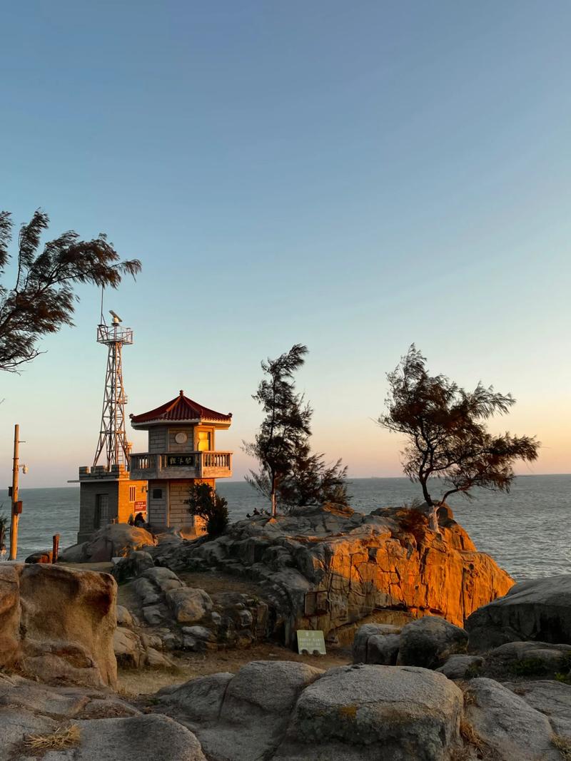 崇武古城城墙与海
