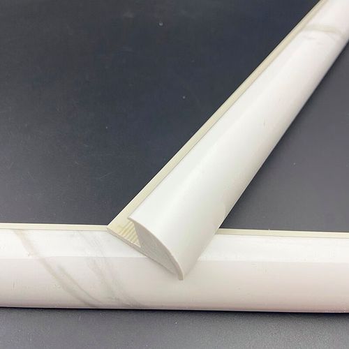 白色瓷砖石塑阳角线收口细节