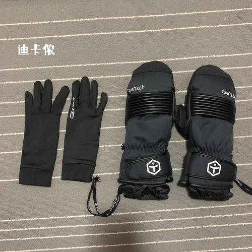 滑雪手套内衬拒水海绵对比图