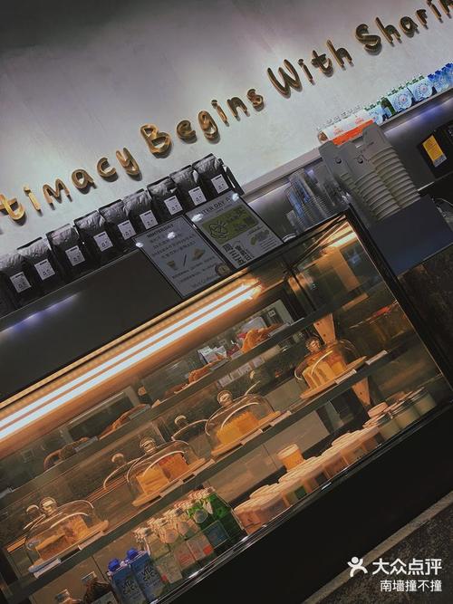 咖啡店社恐友好点单区柜台实拍