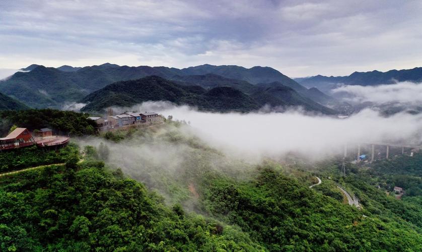 来南漳找木耳，顺带逛一圈山