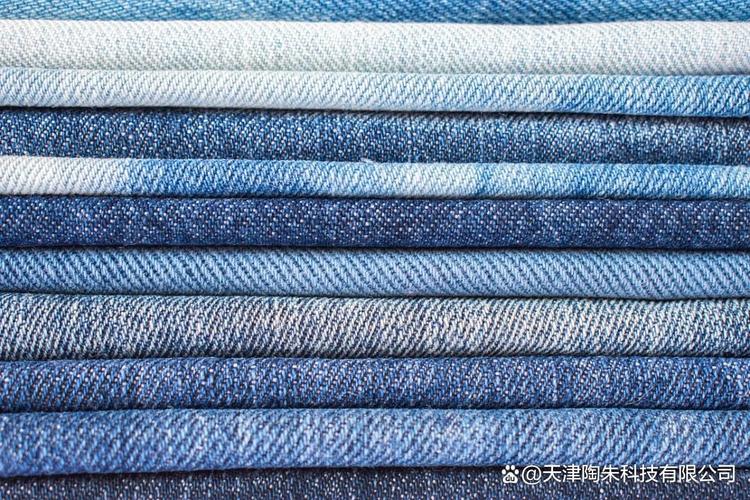 牛仔面料靛蓝染料附着纤维放大图