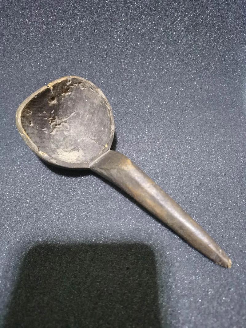 木勺:厨房里最被低估的器物?不,它是你手里的温度-因为所以