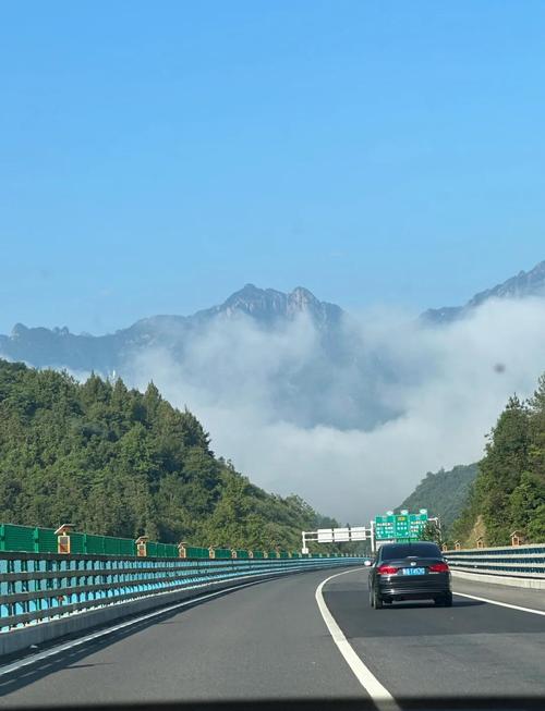 南漳自驾到三清山高速沿途荆楚山林风景
