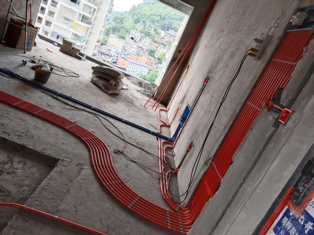 现代化家装铜管管路布局