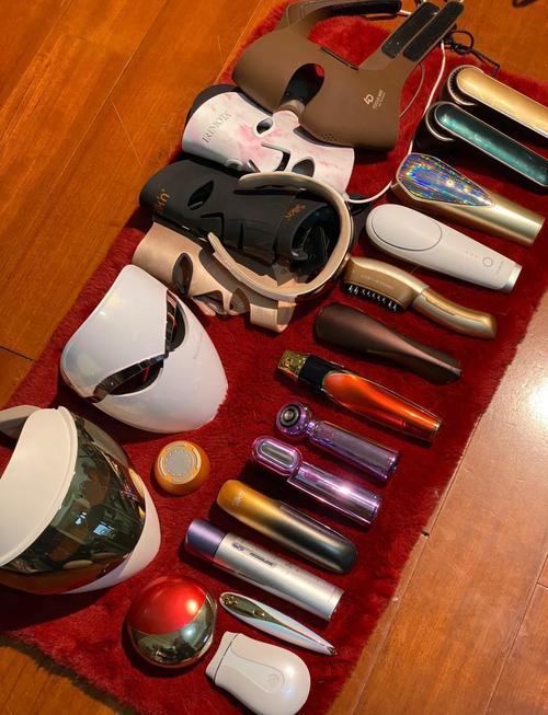 各种美容仪器堆积闲置角落实拍图