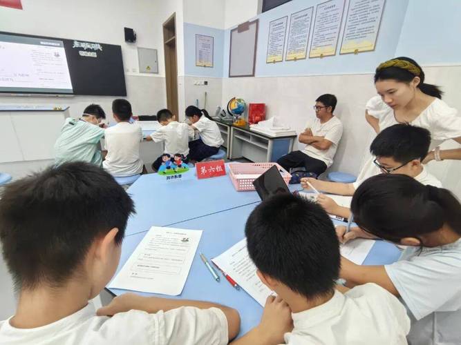 中小学课堂问路指路对话角色扮演活动现场